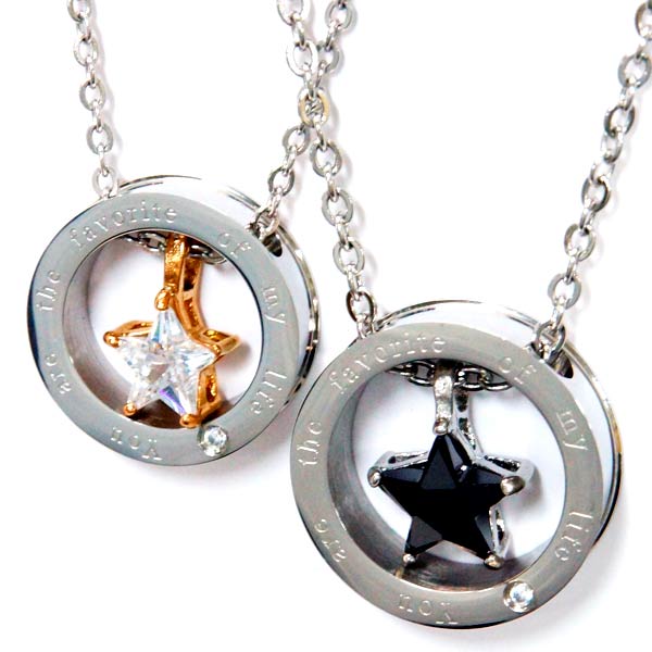 &starf;商品サイズ&starf;リング(ゴールド)：縦/約20mm×全幅/約20mm×厚み最大/約6mmリング(ブラック)：縦/約23mm×全幅/約23mm×厚み最大/約8mm石